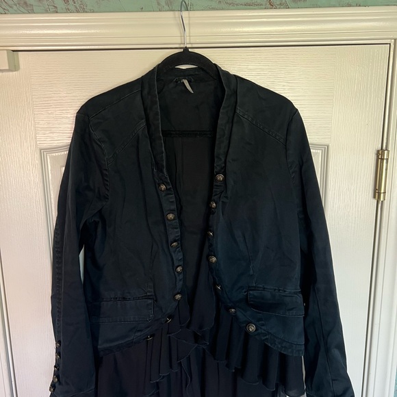 Women's Free People Ruffles Jacket. Black. - Picture 3 of 12